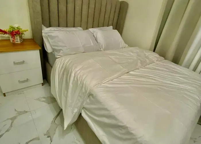 Eunice Place Apartment